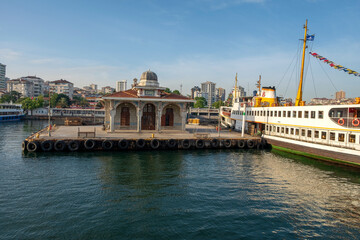 Fototapeta na wymiar Bostanci Pier. Istanbul. Turkey