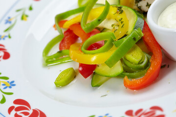 chicken with vegetables with sauce