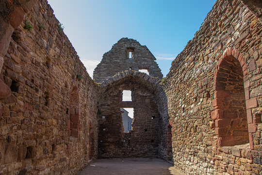 Ruins of an ancient St Martin's Kirk, Haddington, Scotland. The kirk&rsquo;s story begins in the mid-late 1100s