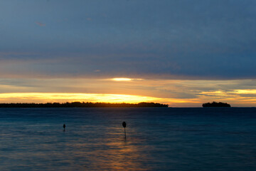Obraz premium Coucher du soleil sur l ile de Bora Bora, Polynesie francaise