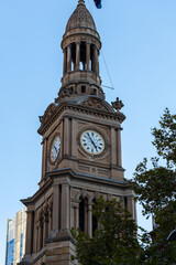 Fototapeta na wymiar Sydney town hall on a nice sunny clear blue skies