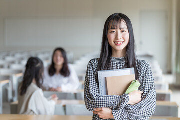 大学生のポートレート