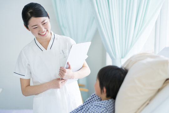 看護師images Browse 63 586 Stock Photos Vectors And Video Adobe Stock