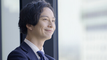 笑顔のビジネスマン