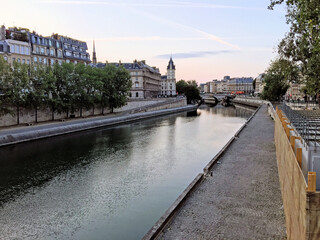 Fototapeta na wymiar A view of the River Seine in Paris