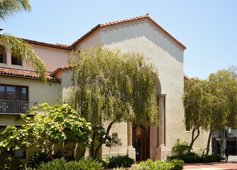 Villa in der Altstadt von Santa Barbara am Pazifik, Kalifornien