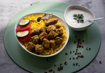 Indian Surinamese food for lunch and dinner