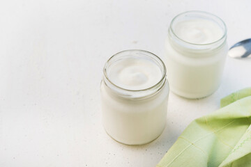 Obraz na płótnie Canvas Natural Yogurt (healthy breakfast)