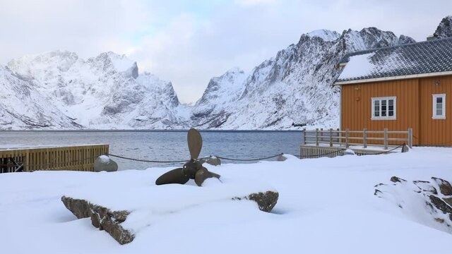 Sehensw&uuml;rdigkeit in Hamnoy, Lofoten, Norwegen