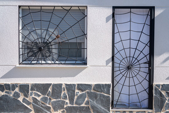 VERJAS PUERTA CASA VERJAS VENTANAS ARA&Ntilde;A