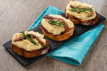 Branded toast - Food photography - French cuisine