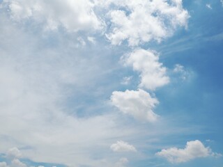 Obraz premium Altocumulus clouds sky images are used for background images.