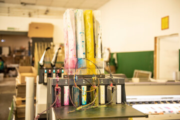 Ink Jet Printing Plotter Ink Containers and Conductors for Ink Supply