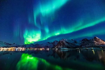 Fotobehang Noorderlicht in de lucht van Noorwegen © Christian Schwier