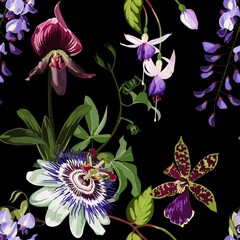 Panele Szklane  Wzór egzotycznych kwiatów. Tropikalne fioletowe orchidee bordo, passiflora, kwiaty wisterii i liście palmowe w letnim nadruku. Hawajska koszulka i kafelki na stroje kąpielowe. Białe tło.