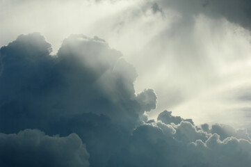 nuvens cúmulos trazem a chuva com força. Clima, 