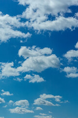 Obraz na płótnie Canvas Beautiful blue sky with white clouds as a natural background