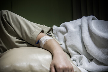 Obraz na płótnie Canvas A patient lay in a hospital room