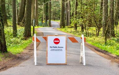 A park and forest area is shut down due to the Covid 19 pandemic
