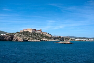 Vista de la fortaleza de ibiza desde el mar