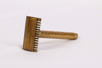 An old school shaving razor