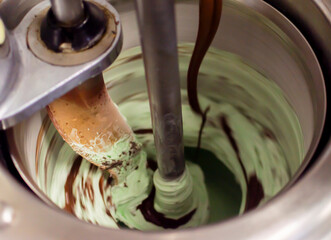 Photo session in an Italian ice cream shop in Madrid