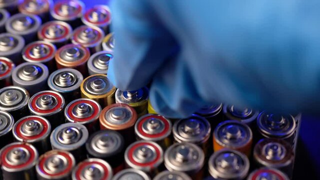 Used batteries from different manufacturers, collection, disposal, recycling.