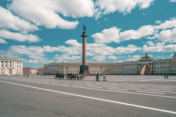Fototapeta na wymiar Summer view of Winter Palace square with carriage and horses in