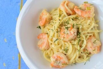 Creamy Spaghetti Pasta with Prawns and Dill