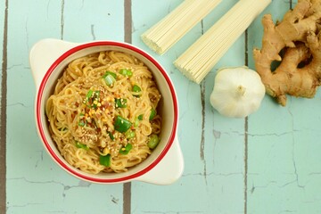 Somen noodle with spicy garlic ginger sesame soy sauce