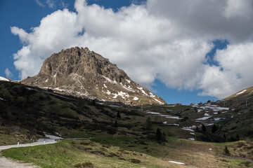 Fototapeta na wymiar italian mountain with cloud shadow