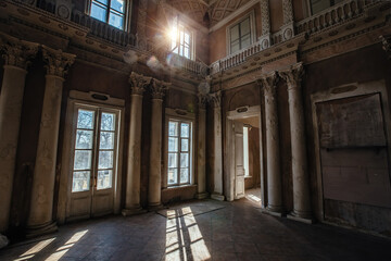 Fototapeta na wymiar Old ruined abandoned historical mansion Znamenskoye-Sadki, Moscow region, inside view