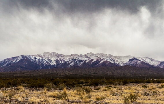 paisaje nevado en uspallata