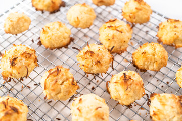 Coconut cookies