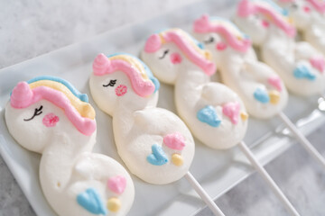 Unicorn meringue pops