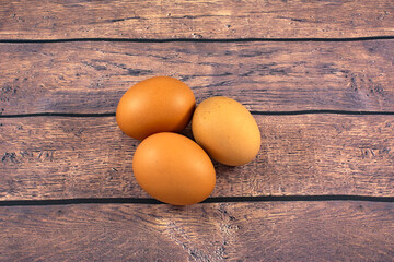 BROWN HEN EGGS READY TO EAT