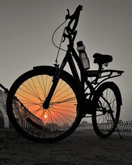 Fototapeta na wymiar silhouette of a bicycle