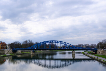 Obraz premium bridge over the river