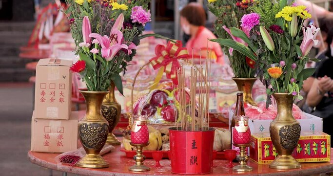 (2020 09 02 new taipei city)Traditional Chinese religious customs, Chinese Ghost Festival, sacrifices on the table