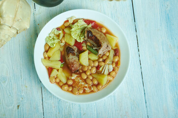 Romanian Ciolan afumat cu fasole