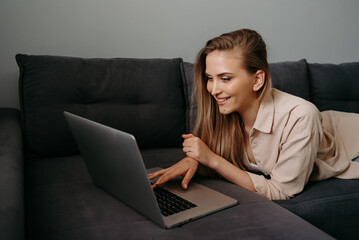 Naklejka premium portrait woman work from home, freelance and lifestyle concept.