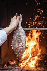 pescado a la brasa