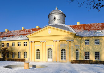 Pałac Maltzanów w Miliczu, obecnie Technikum Leśne
