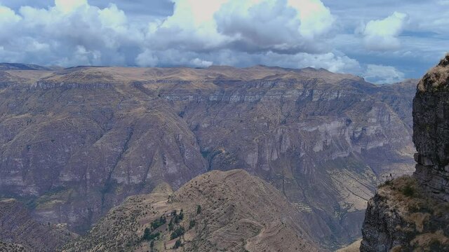 Waqrapukara, archaeology and cultural place pre-Inca and prehispanic culture, stone castle, reversal revel shot in cuscu peru