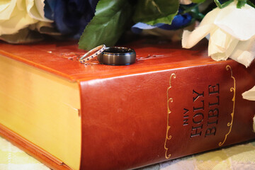 rings on bible