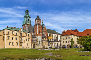 Fototapeta na wymiar Wawel Cathedral, Krakow, Poland
