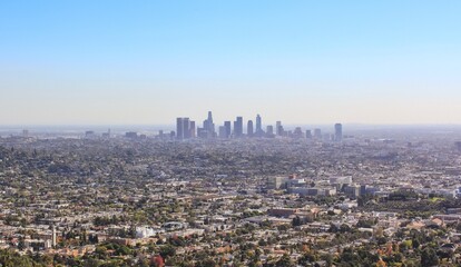 Fototapeta premium Los Angeles Skyline as seen from Griffith Park