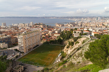 Fototapeta premium Panoramica, Vista o Skyline de la ciudad de Marsella en el pais de Francia