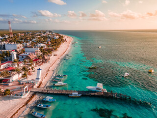 Panoramic view of Lina from the beach