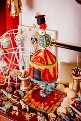 Großes Torten-Zirkuszelt